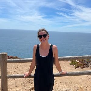 Meet your Posher, Brooke